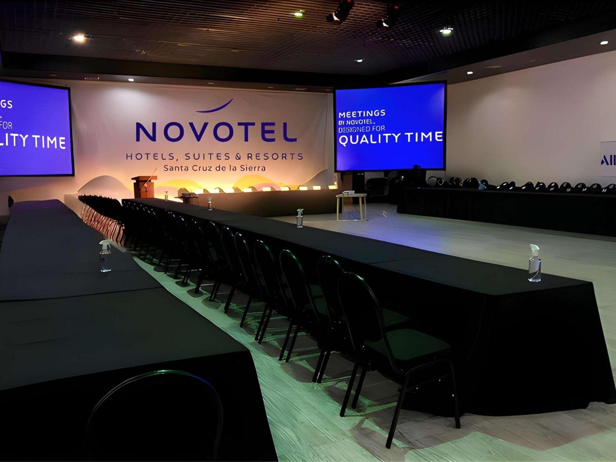 Novotel סנטה קרוז דה לה סיירה מראה חיצוני תמונה
